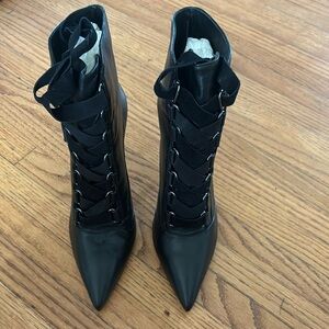 SCHUTZ Luamar Bootie In Black